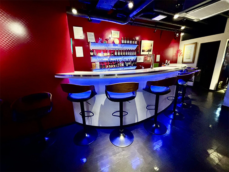 GIRLS DINING BAR EXE/新宿三丁目画像79030